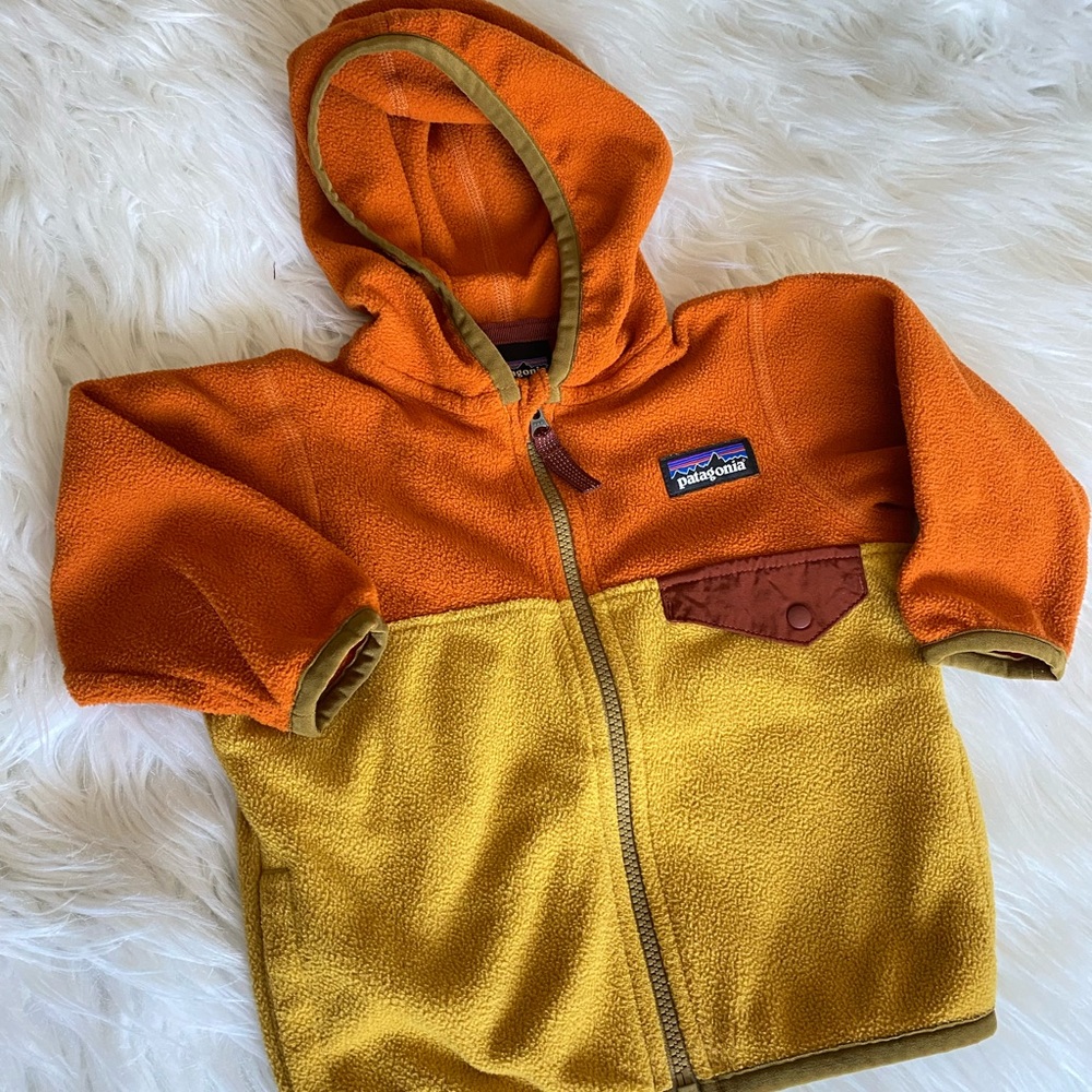 Patagonia Baby Micro fleece jacket mustard color size 3-6m
